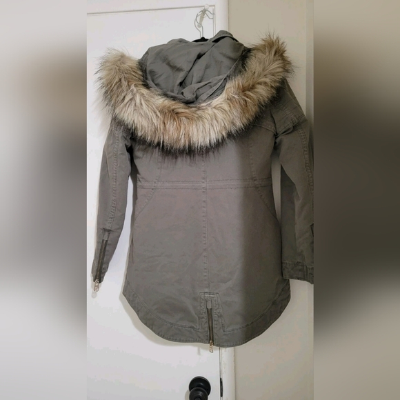 Guess Faux Fur Parka - Picture 2 of 9